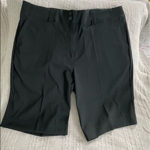 NWOT Nike dry fit golf shorts size 14